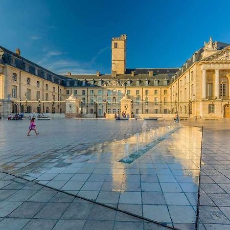 Le Terracotta : Au Coeur Du Centre Historique Apartman Dijon Kültér fotó